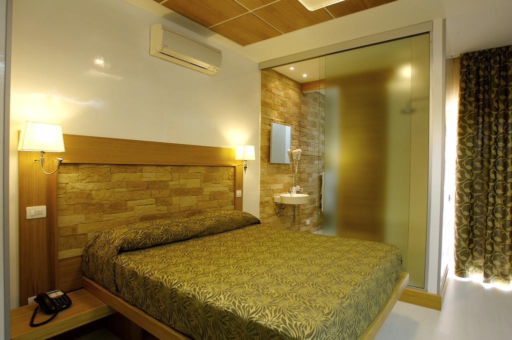 Dal Patricano Frosinone Habitación foto